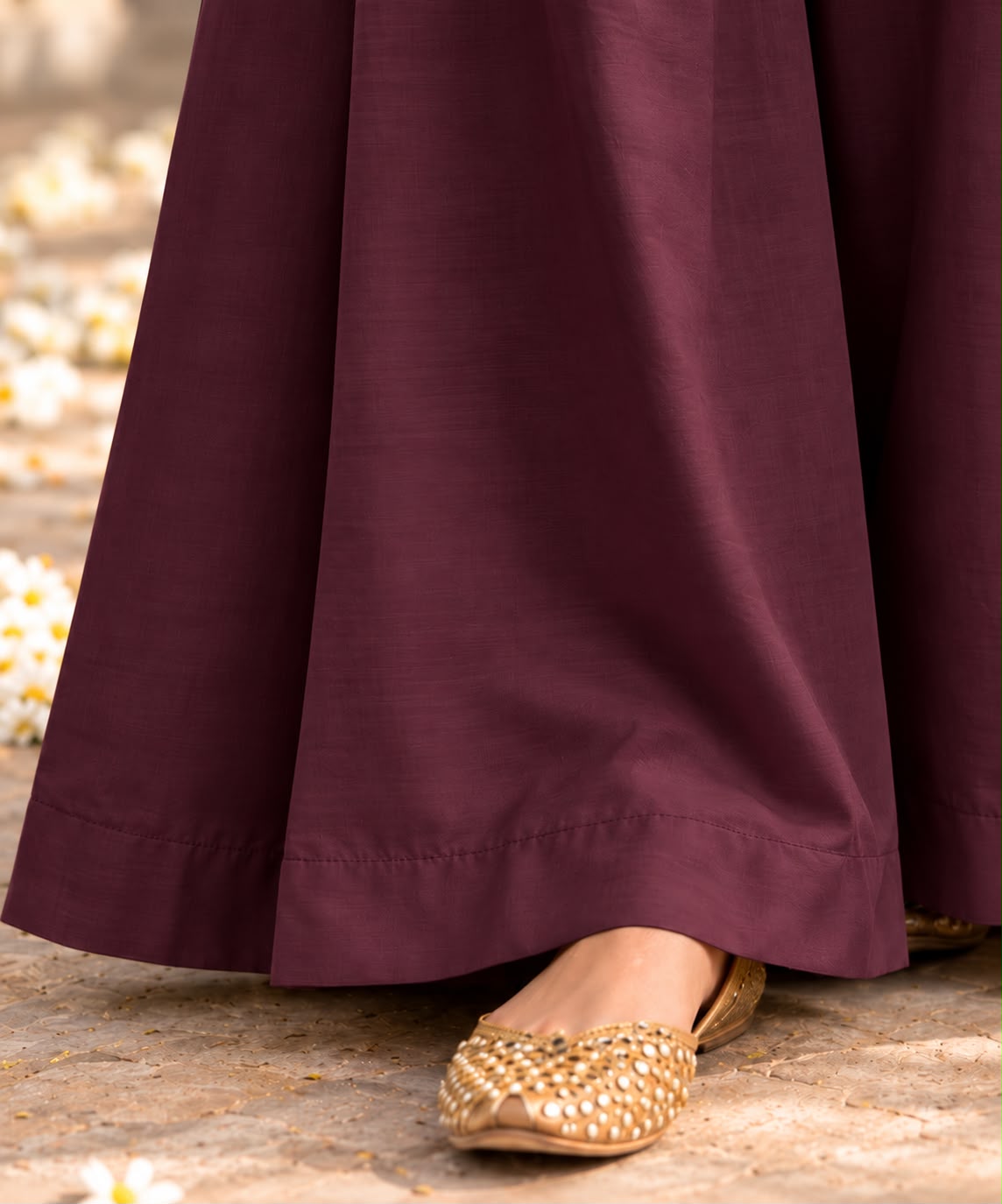 Deep Plum Mirror Work Pakistani Suit Set